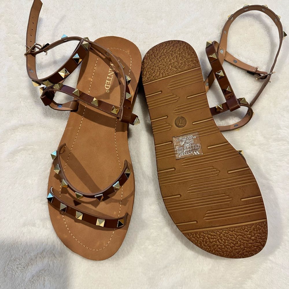 Sandals   - Picture 3 of 5